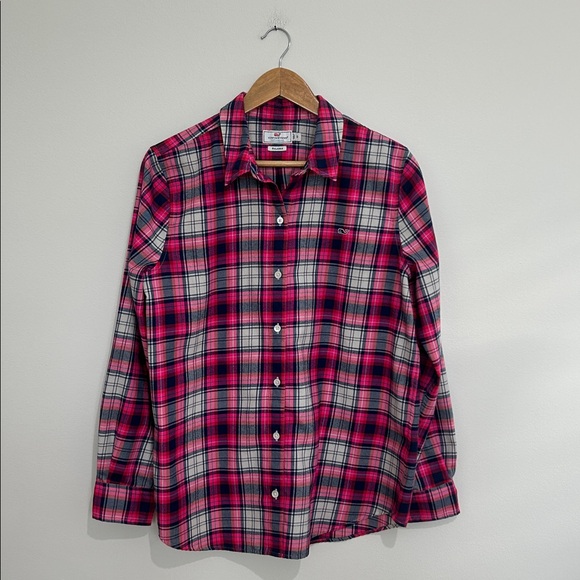 Vineyard Vines Relaxed Performance Fit Flannel Size 12 EUC - Picture 3 of 4